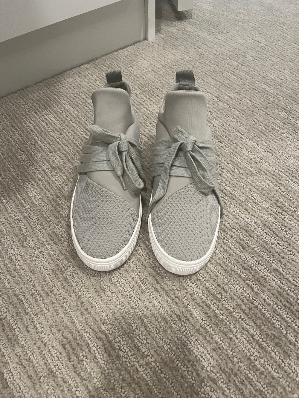 Steve Madden | Lancer Women’s Fashion Sneaker